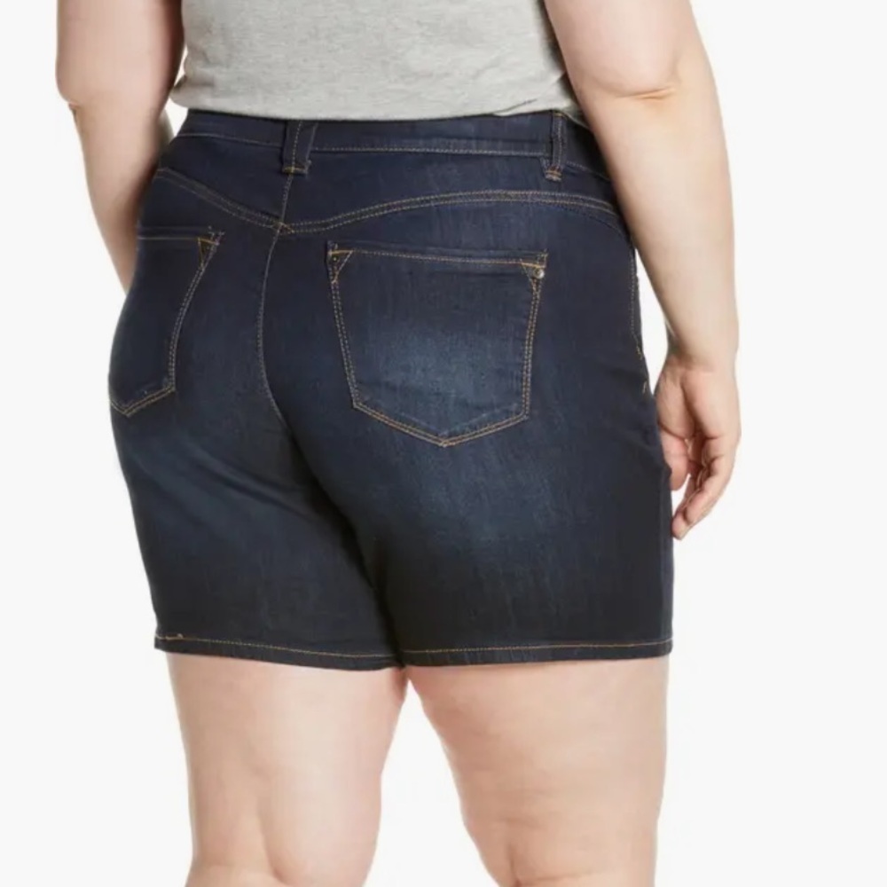 Wit & Wisdom Ab Solution Jean Shorts Size 12 - Picture 2 of 5